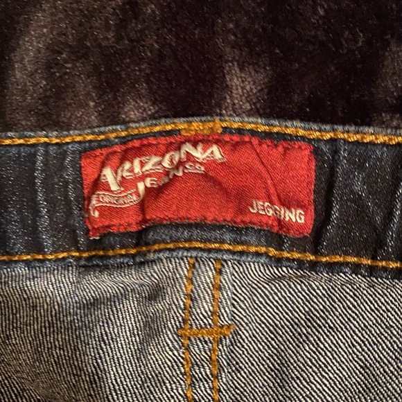 Arizona Jegging Jeans - Picture 6 of 6